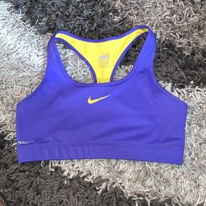 Nike Sports Bra size L good cond